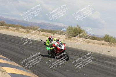 media/May-05-2025-Moto Forza (Mon) [[3c1838c5e5]]/2-B Group/Session 2 (Turn 7 Inside)/